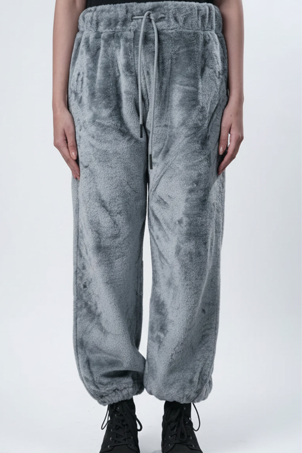 FrostTouch Plush Lounge Pants – Winter Ease Edition