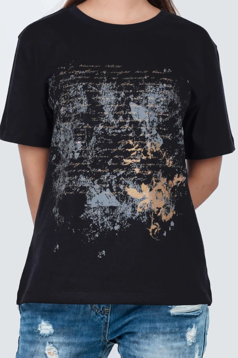 letter-women-tee-put-on-1